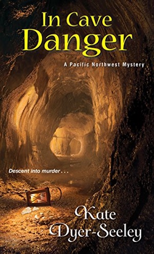 In Cave Danger - Pacific Northwest Mystery Series #5